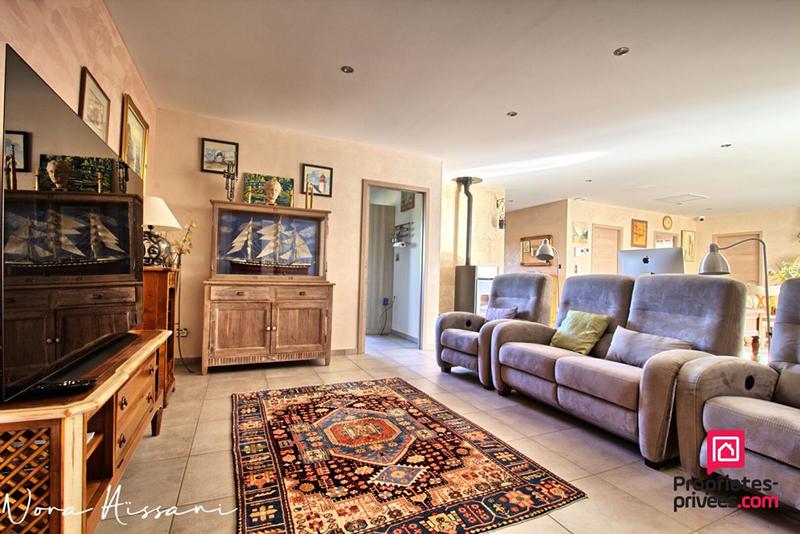 Maison - 195 m² - 6 pièces