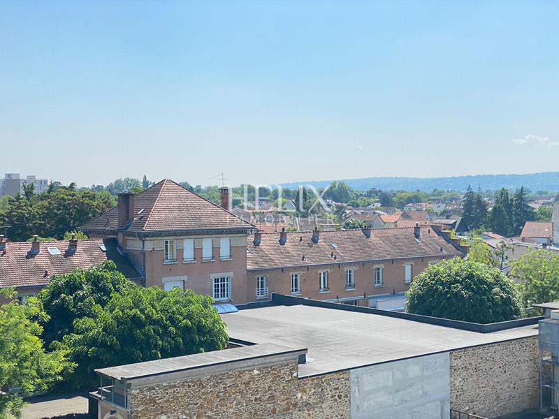 Appartement - 86 m² - 5 pièces