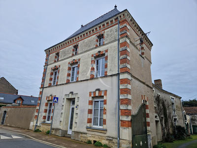 Maison - 85 m² - 3 pièces