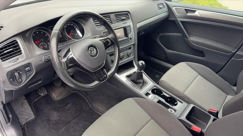 Volkswagen Golf VII 1.2 Tsi 85 Trendline