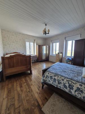 Maison en pierre - 109 m² - 3 pièces