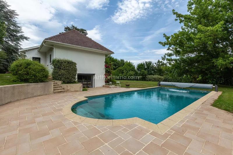 Maison - 193 m² - 7 pièces