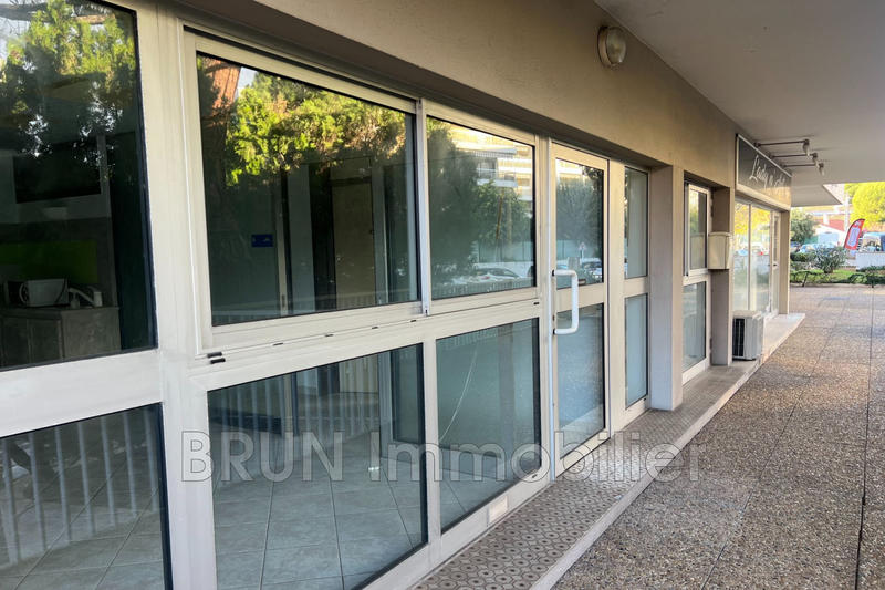 Local commercial - 80 m²