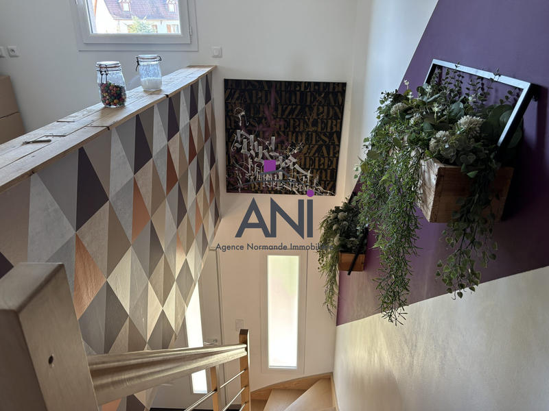 Maison contemporaine - 107 m² - 5 pièces