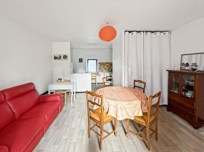 Maison - 106 m² - 8 pièces