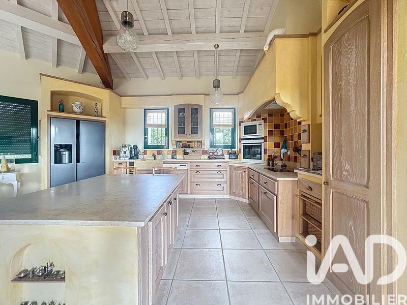 Maison - 163 m² - 4 pièces