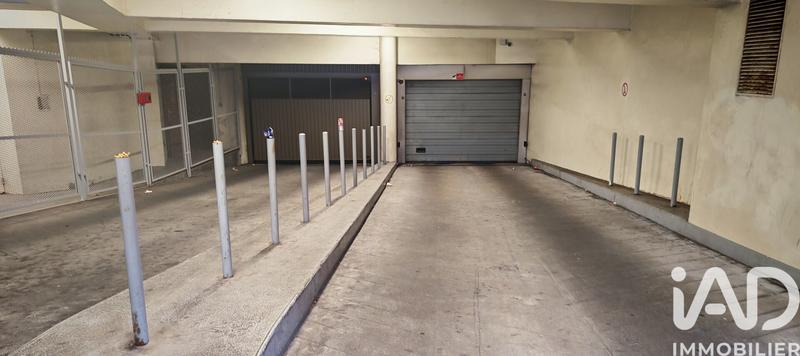 Parking - 15 m²