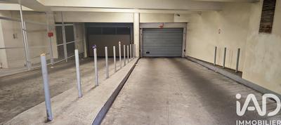 Parking - 15 m²