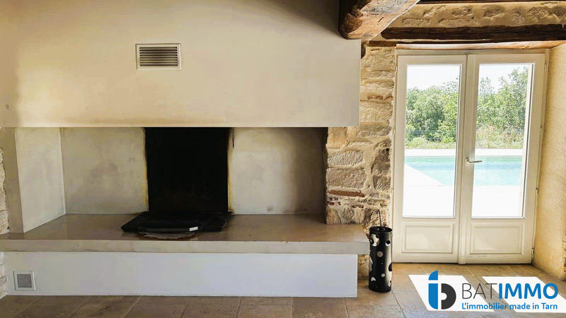 Maison - 308 m² - 8 pièces