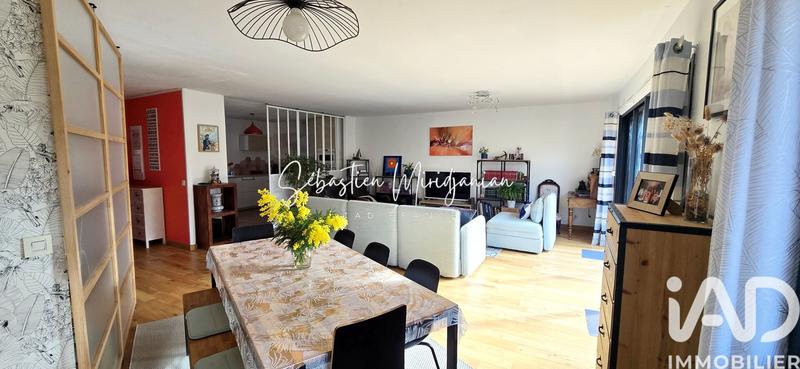 Maison - 90 m² - 4 pièces