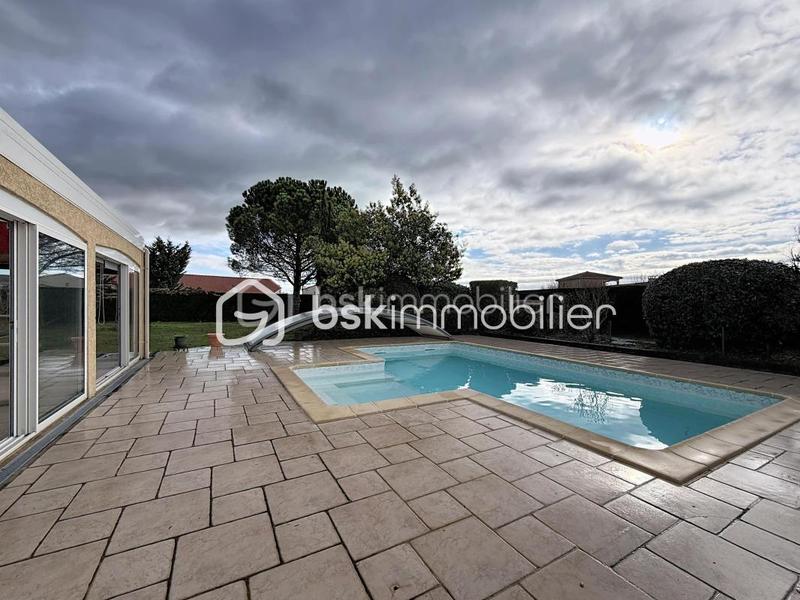 Maison - 162 m² - 6 pièces