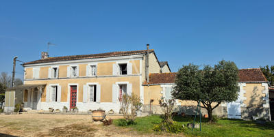 Maison - 142 m² - 8 pièces