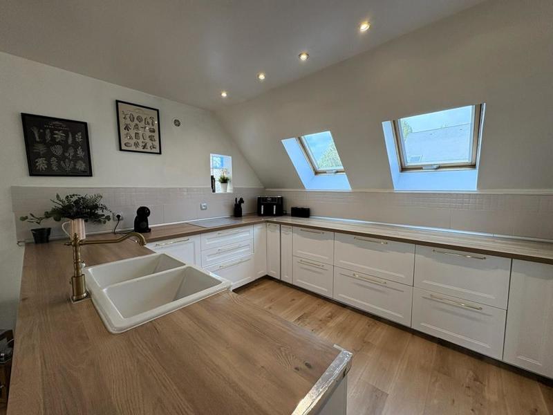 Maison ancienne - 170 m² - 7 pièces