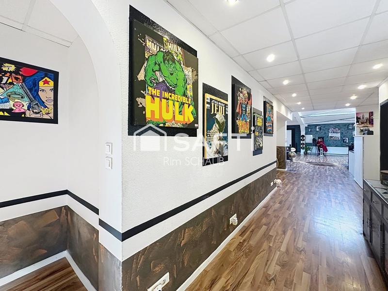 Appartement - 200 m² - 4 pièces