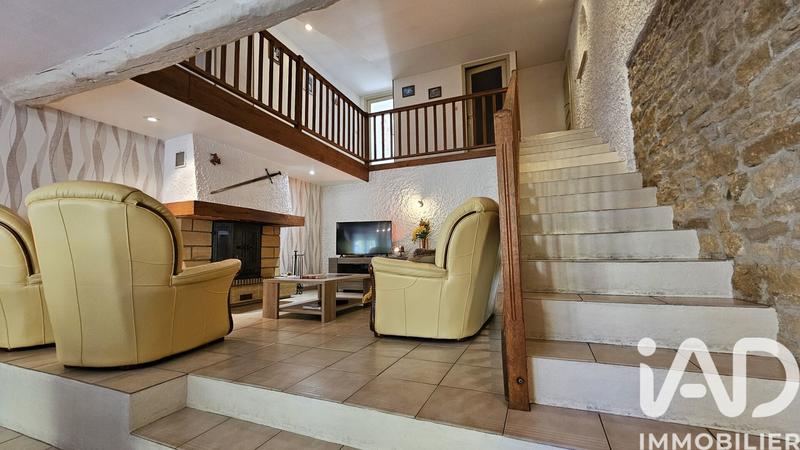 Maison de village - 189 m² - 6 pièces