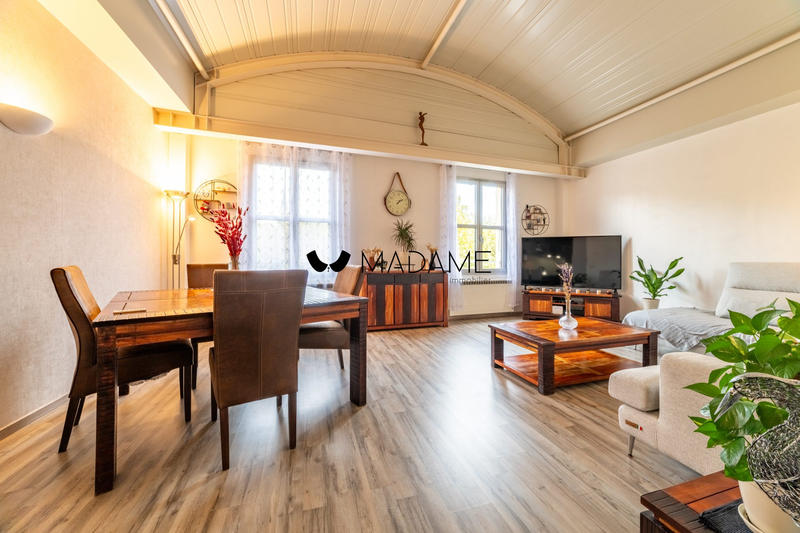 Appartement - 87 m² - 3 pièces