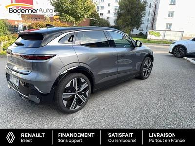Renault Mégane E-Tech 220 ch autonomie confort Gsr2 Iconic