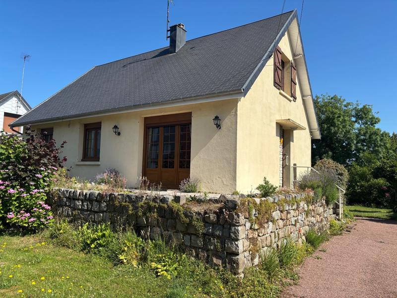 Maison - 92 m² - 5 pièces