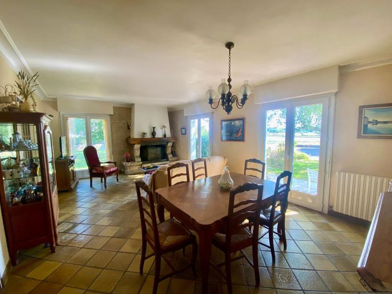 Maison - 142 m² - 6 pièces