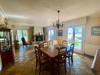Maison - 142 m² - 6 pièces