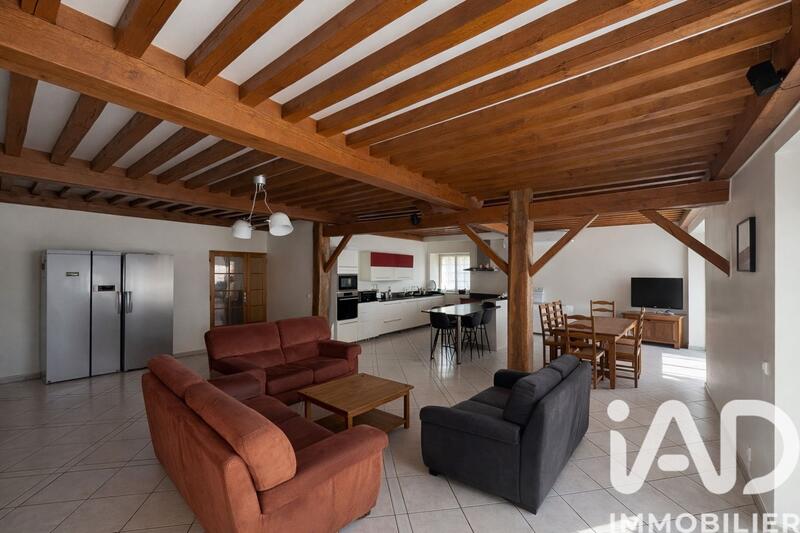 Maison de village - 343 m² - 11 pièces