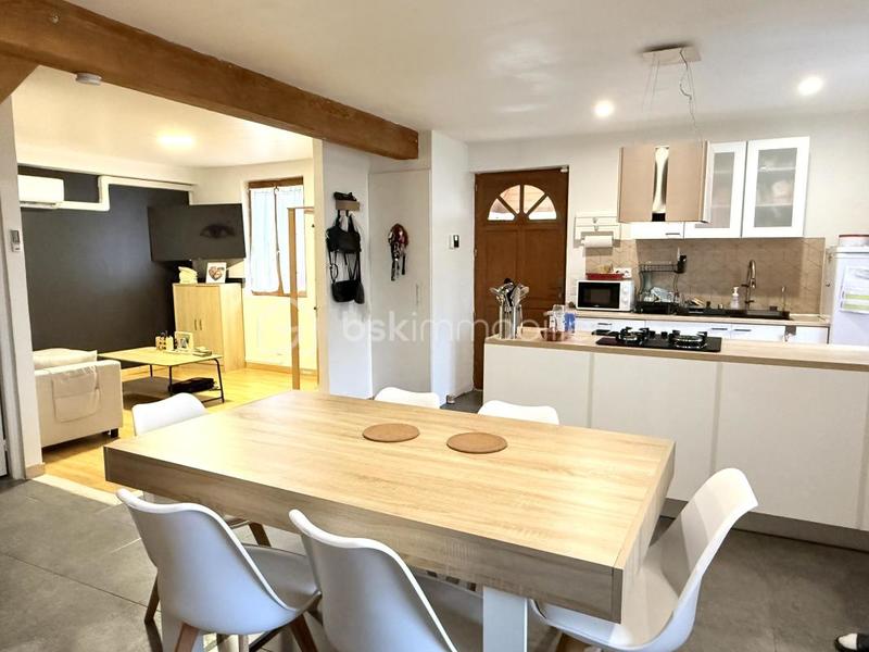 Maison - 75 m² - 3 pièces