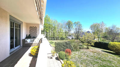 Appartement - 152 m² - 5 pièces