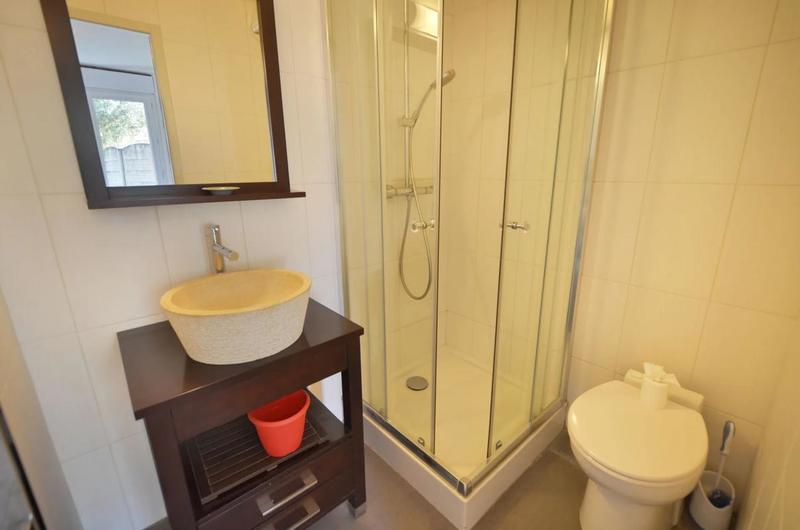 Maison - 318 m² - 12 pièces