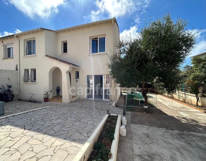 Maison - 100 m² - 5 pièces