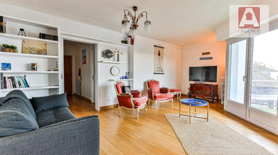 Appartement - 82 m² - 3 pièces