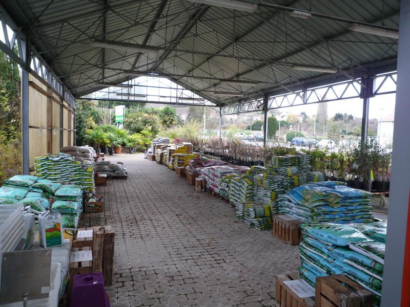 Local commercial - 1 022 m² - 7 pièces