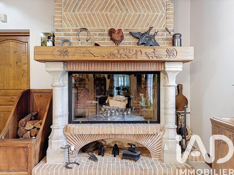 Maison - 290 m² - 8 pièces