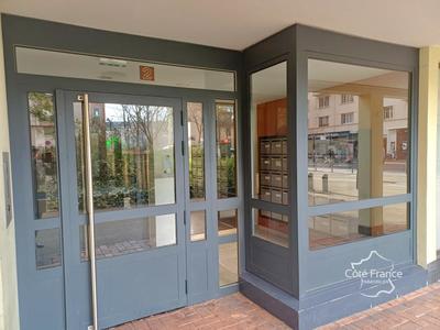 Appartement - 63 m² - 4 pièces