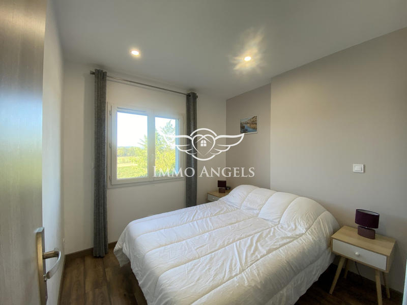 Maison - 206 m² - 9 pièces