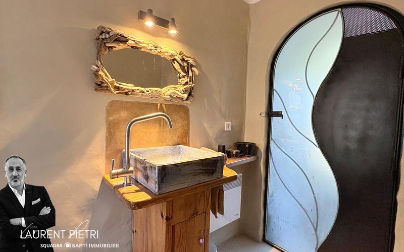 Villa - 170 m² - 4 pièces