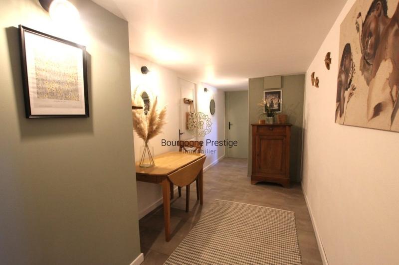 Maison traditionnelle - 178 m² - 7 pièces