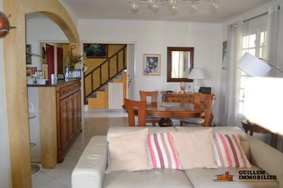 Maison traditionnelle - 172 m² - 6 pièces