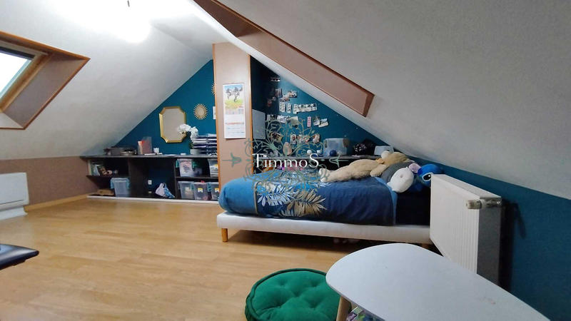 Maison - 186 m² - 6 pièces