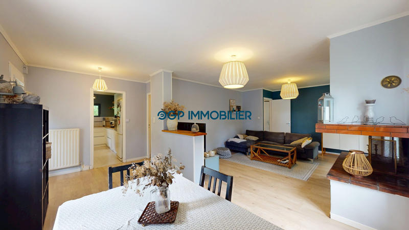 Maison - 88 m² - 4 pièces