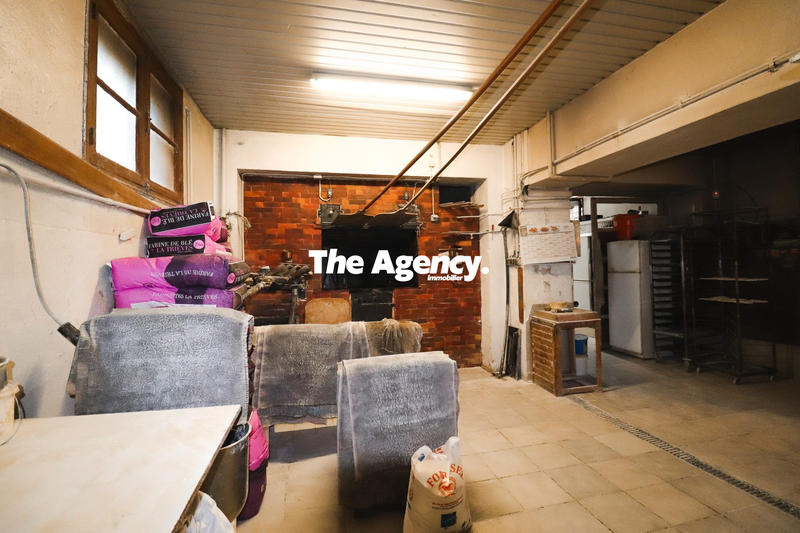 Fonds de commerce - 146 m²