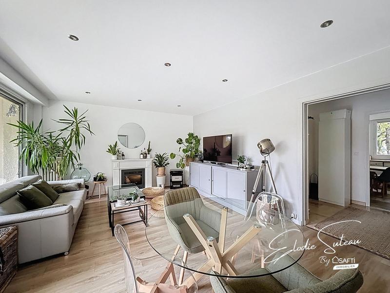 Appartement - 92 m² - 4 pièces