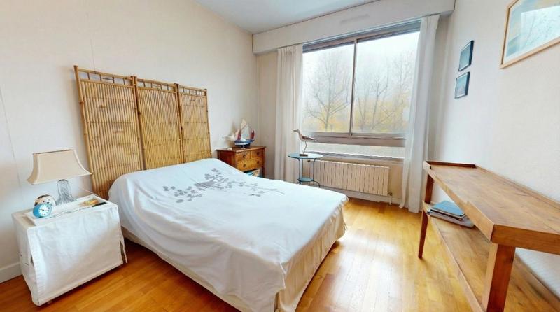 Appartement - 97 m² - 4 pièces