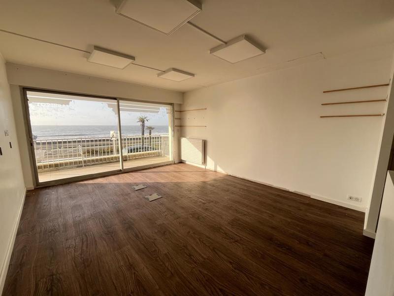 Appartement - 83 m² - 2 pièces