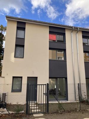 Maison - 103 m² - 5 pièces