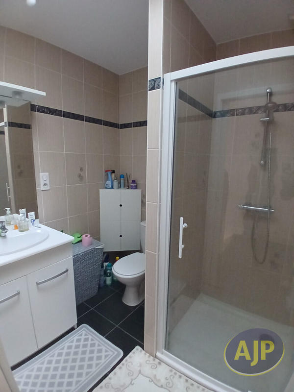 Maison - 60 m² - 3 pièces