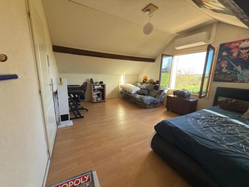 Maison - 146 m² - 6 pièces