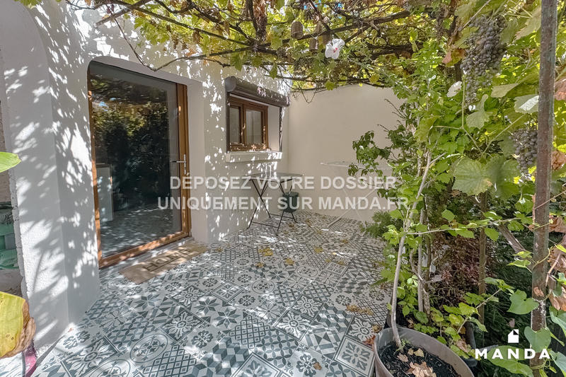 Appartement - 60 m² - 2 pièces