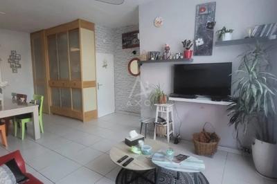 Maison - 105 m² - 6 pièces