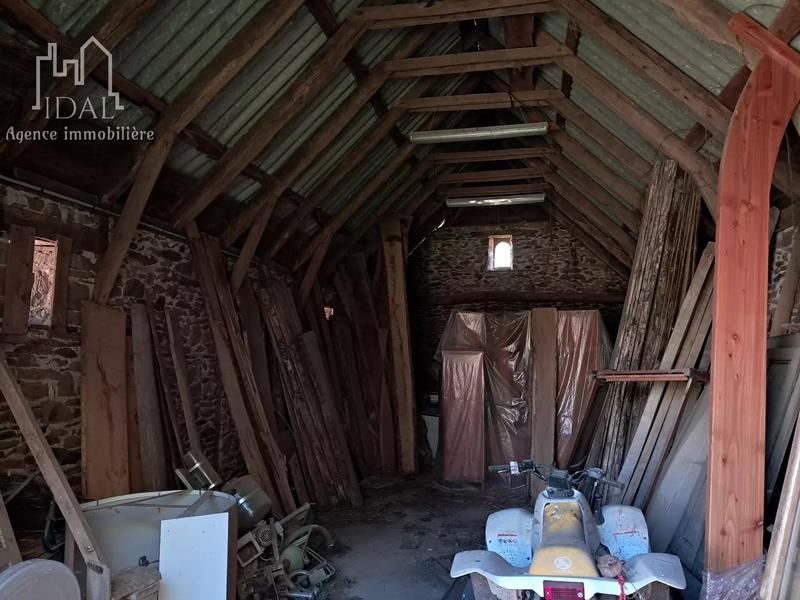 Maison - 226 m² - 12 pièces