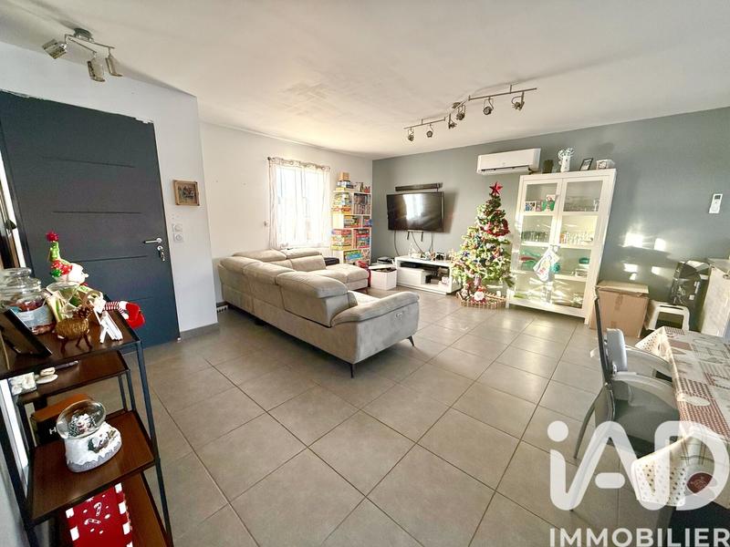 Maison - 95 m² - 5 pièces